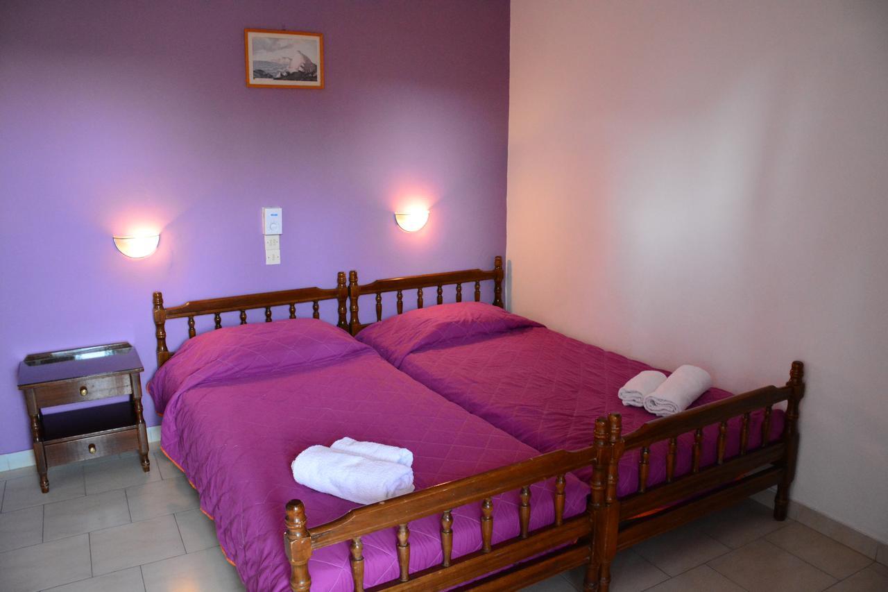Voula Apartments Agia Marina  Екстериор снимка